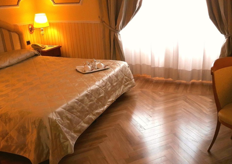 Camera doppia classic Hotel Andreola Central Milano Camera doppia classic Hotel Andreola Central Milano