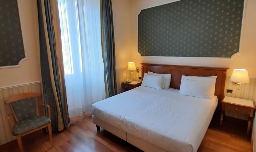 Camera doppia classic Hotel Andreola Central Milano Camera doppia classic Hotel Andreola Central Milano