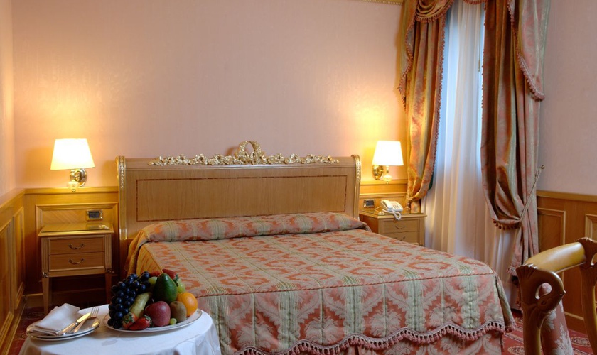 Camera doppia superior per uso singolo Hotel Andreola Central Milano Camera doppia superior per uso singolo Hotel Andreola Central Milano