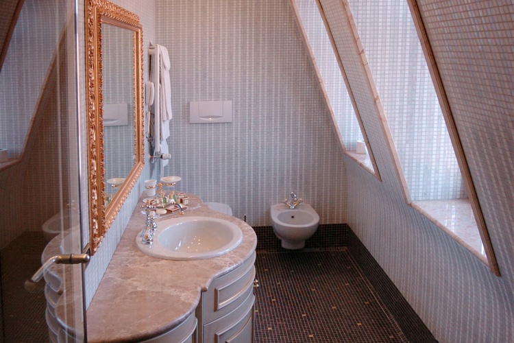 Suite deluxe Hotel Andreola Central Milano Suite deluxe Hotel Andreola Central Milano
